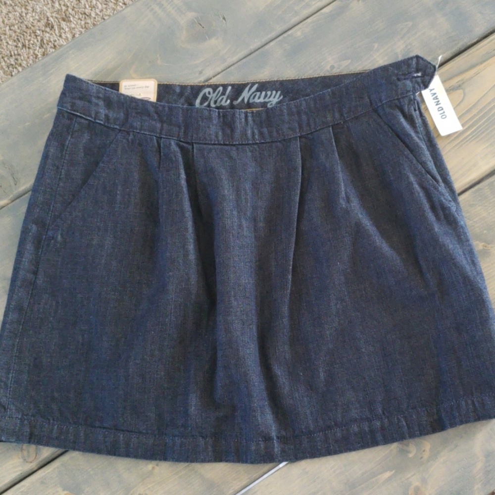 Old Navy Size 10 Jean skirt